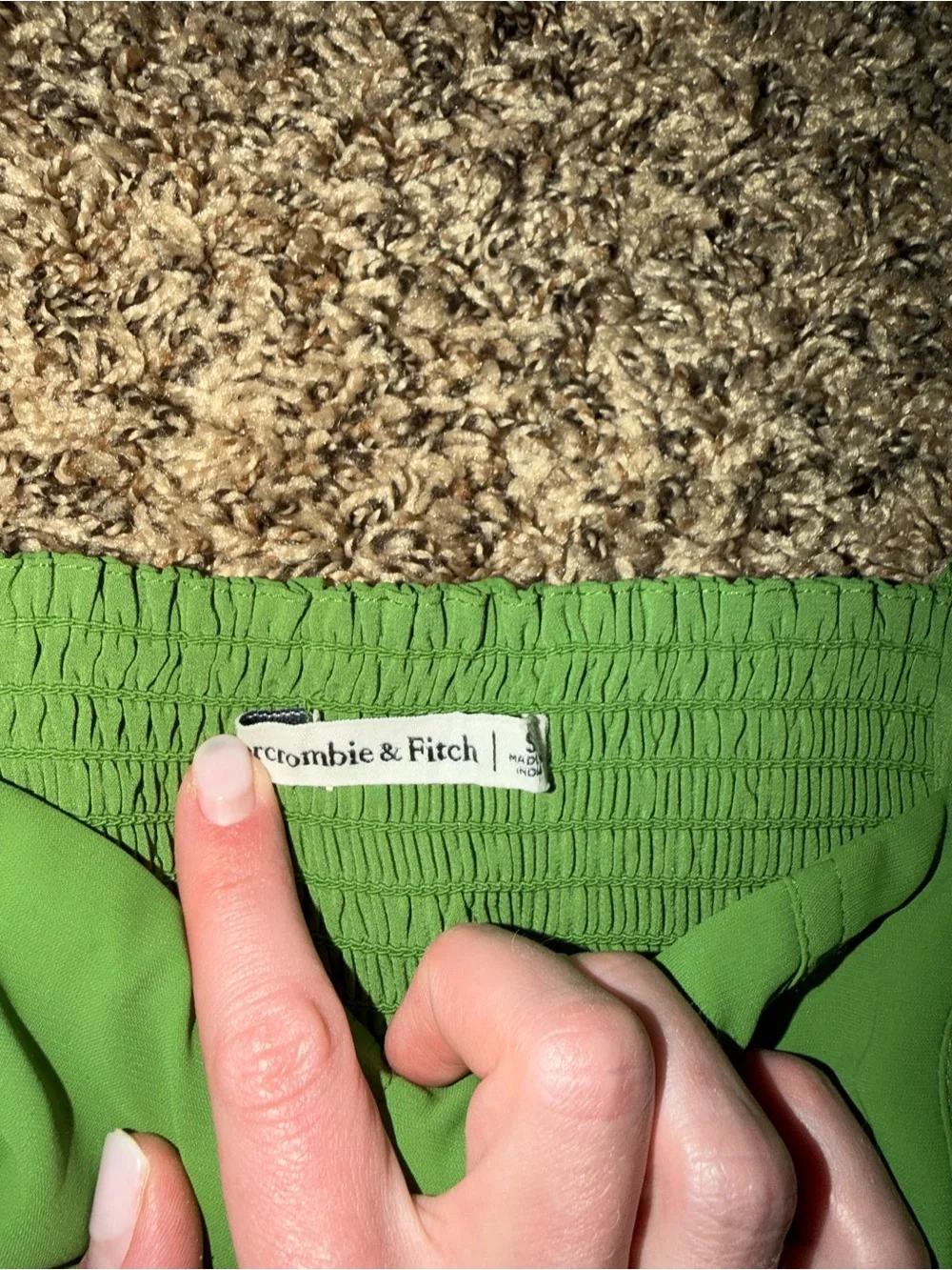Abercrombie & Fitch bright lime